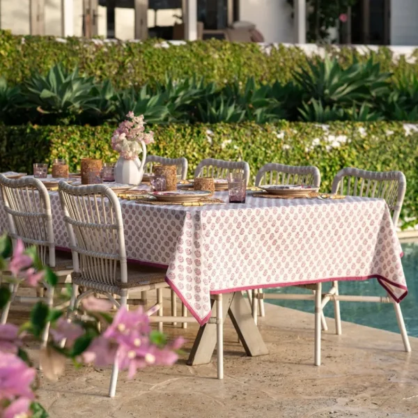 Best Pomegranate Inc Anika Fuchsia Tablecloth