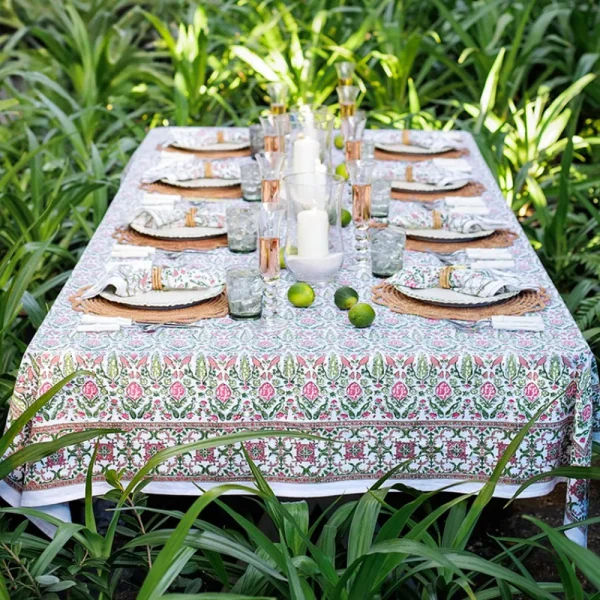 Outlet Pomegranate Inc Dove & Cypress Pink & Green Tablecloth