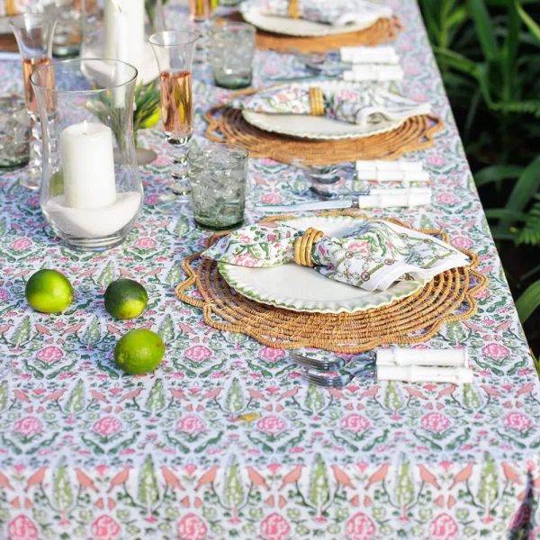 Outlet Pomegranate Inc Dove & Cypress Pink & Green Tablecloth