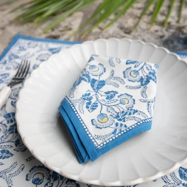 New Pomegranate Inc Gardenia Vine Azure Napkin | Set of 4