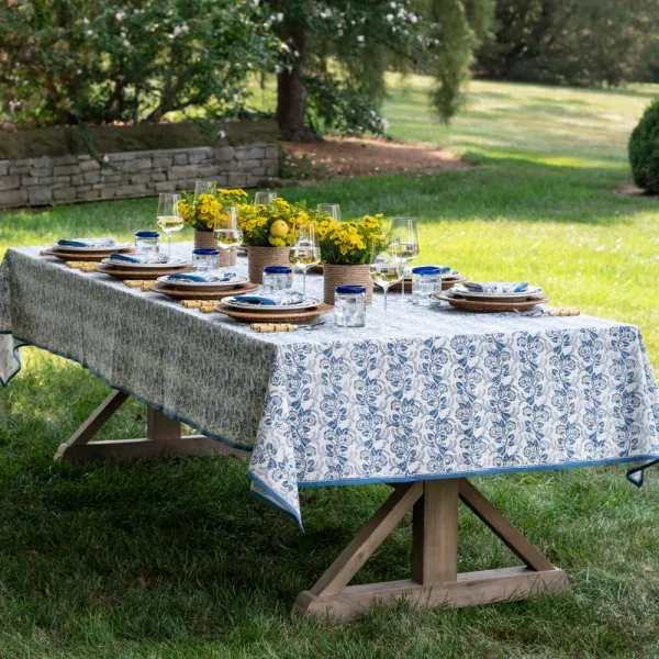 Fashion Pomegranate Inc Gardenia Vine Azure Tablecloth