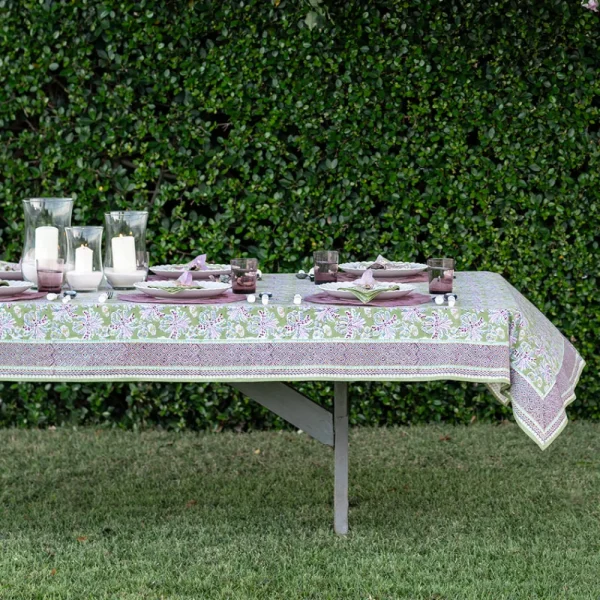 Online Pomegranate Inc Grecian Palm Fern & Magenta Tablecloth