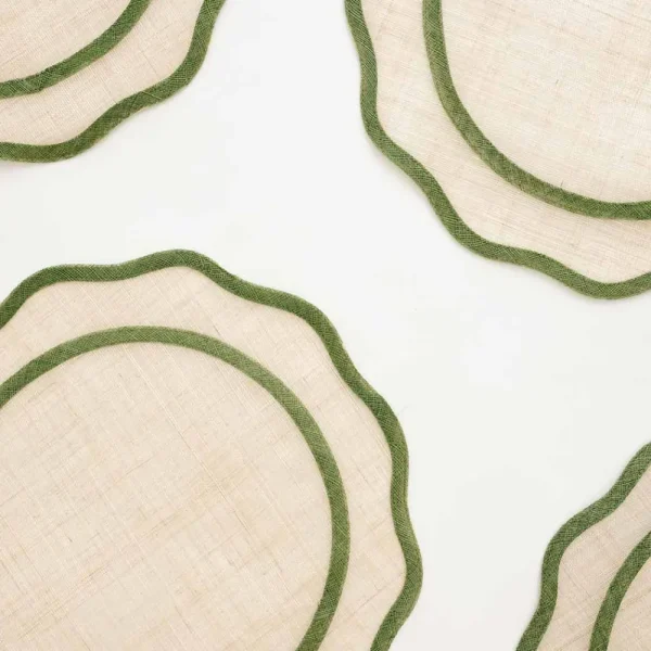 Fashion Pomegranate Inc Green Scalloped Edge Woven Placemats | Set 4