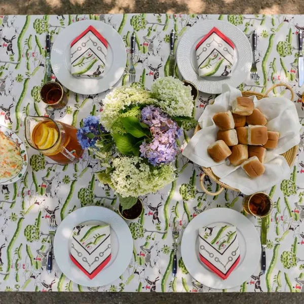 Hot Pomegranate Inc Hunt Scene Tablecloth