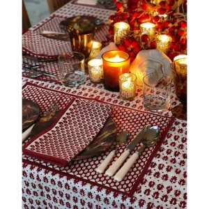 Hot Pomegranate Inc India Hicks Home Pageant tablecloth