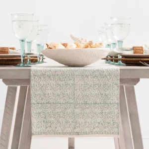 Online Pomegranate Inc India Hicks Home Seashell Seafoam Table Runner