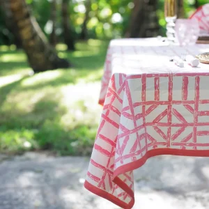 Fashion Pomegranate Inc Rose Bamboo Tablecloth