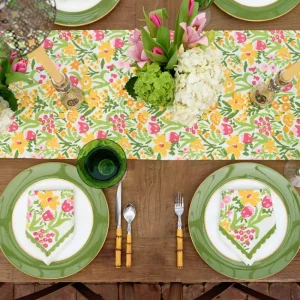 Fashion Pomegranate Inc 70s Flower Table Runner