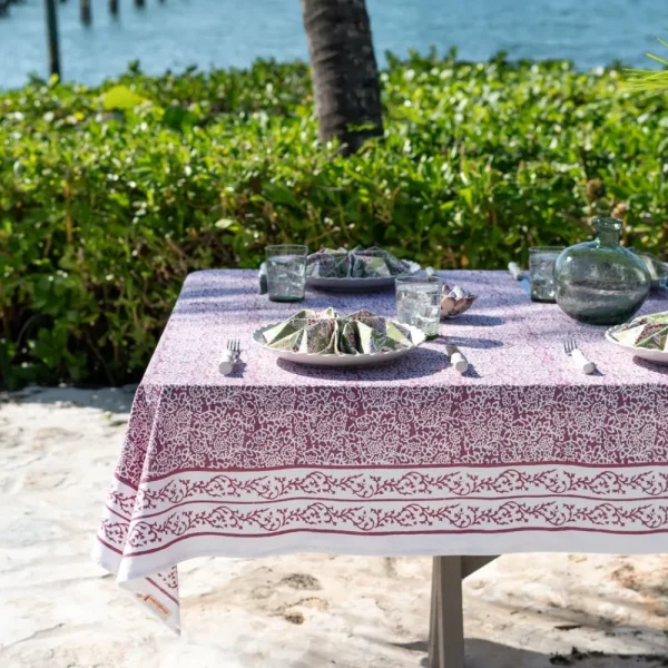 Discount Pomegranate Inc Tapestry Eggplant Tablecloth