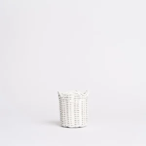 Discount Pomegranate Inc White Wicker Scalloped Container