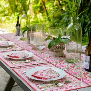 Hot Pomegranate Inc Wildflower Garden Table Runner