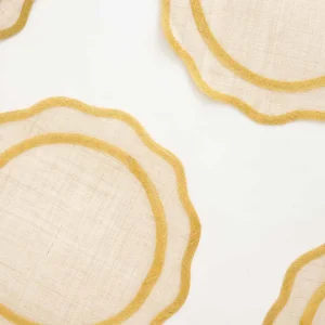 Fashion Pomegranate Inc Yellow Scallop Edge Woven Placemats | Set 4